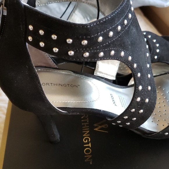 NWT Worthington Black Suede with Silver Detail - Picture 6 of 8